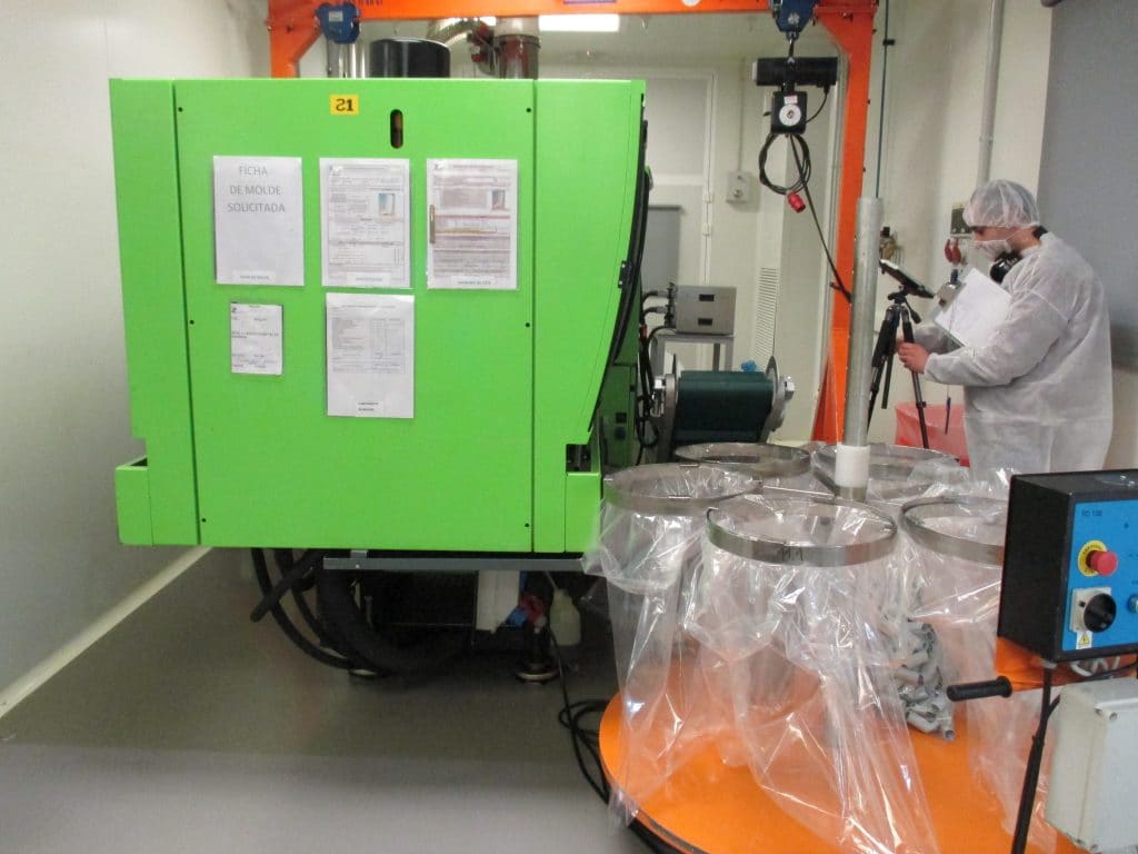 Medición acústica para caracterizar el ruido emitido por una instalación, realizada por Apling